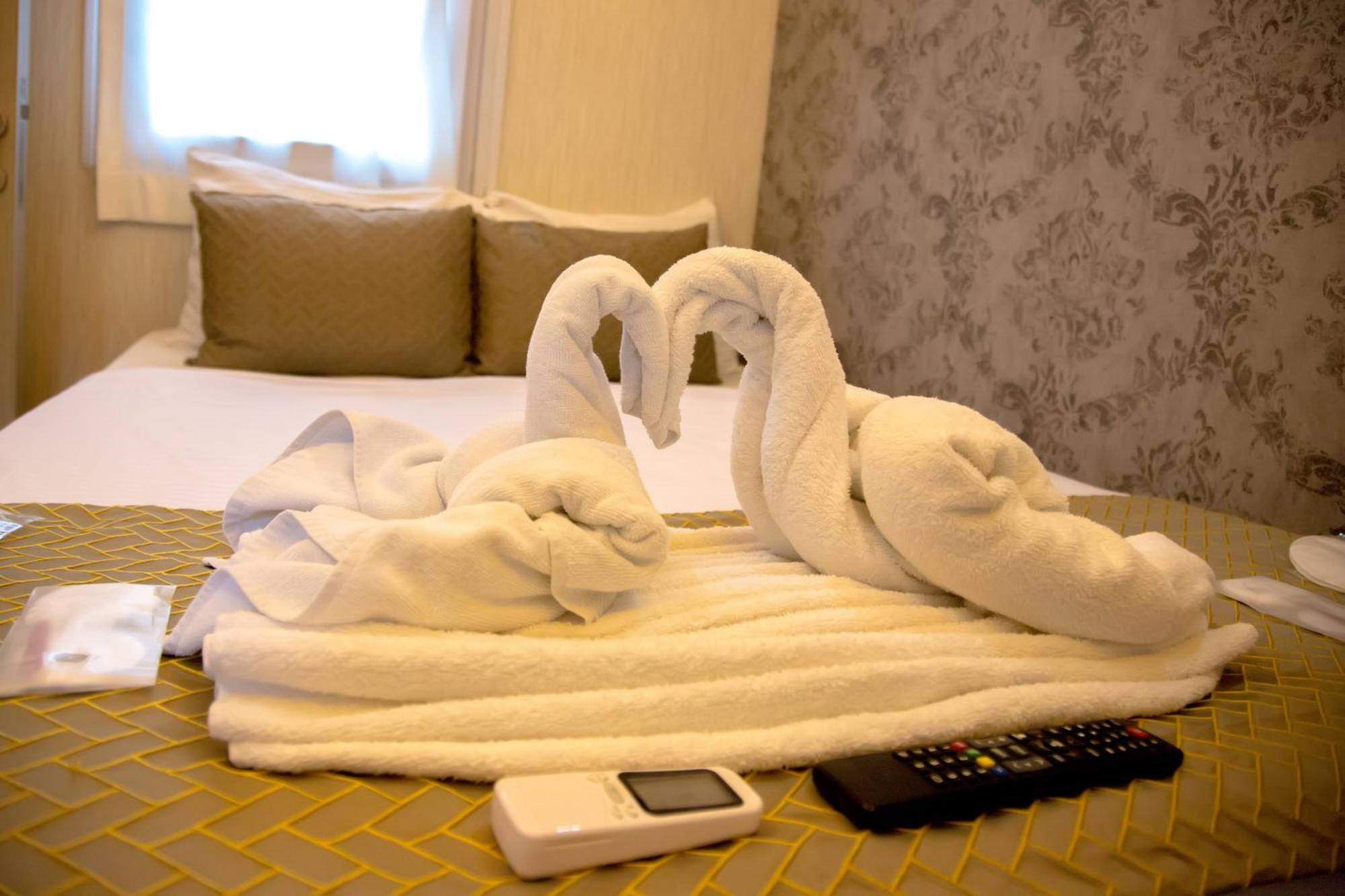 Honey Hotel อิสตันบูล ภายนอก รูปภาพ